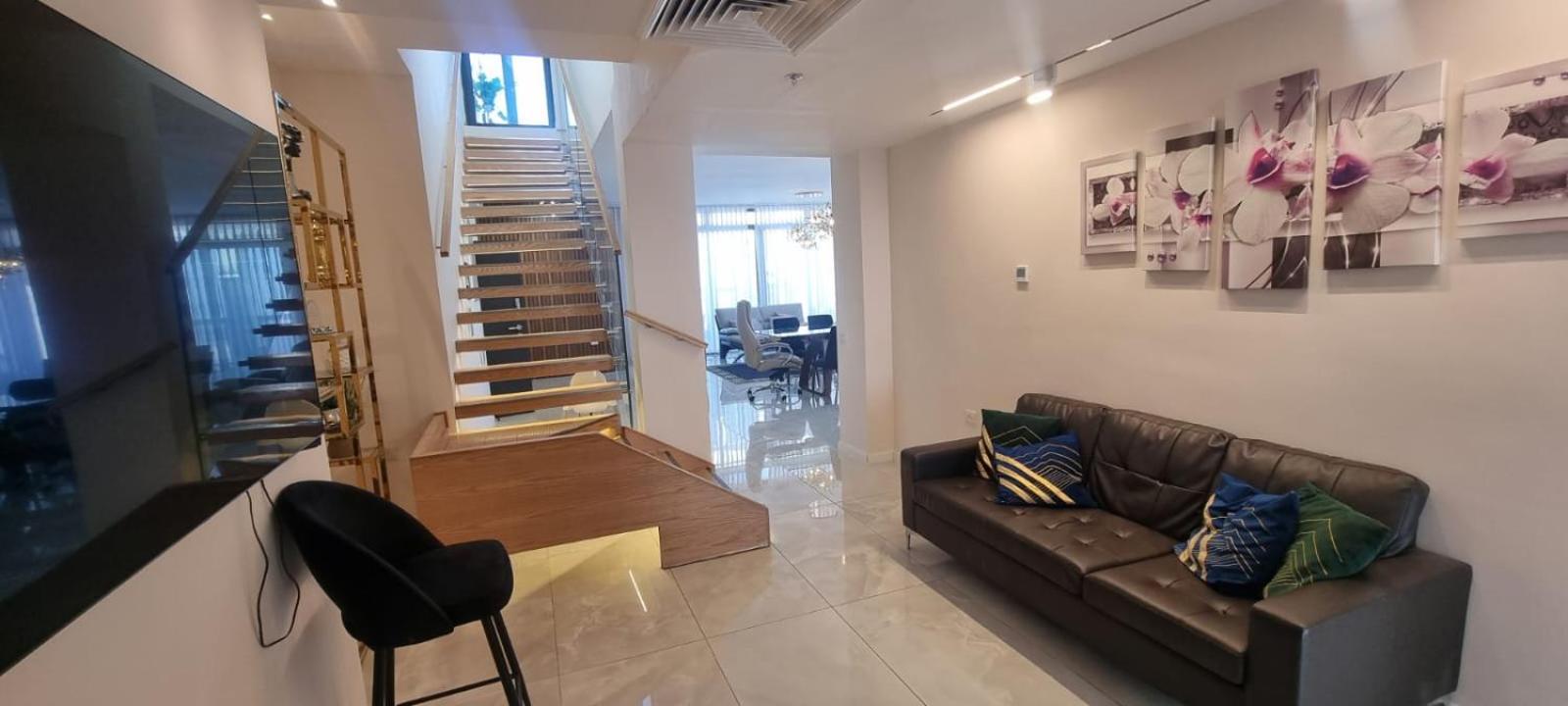Jtower Royal Suites - Alefimmoed 예루살렘 외부 사진