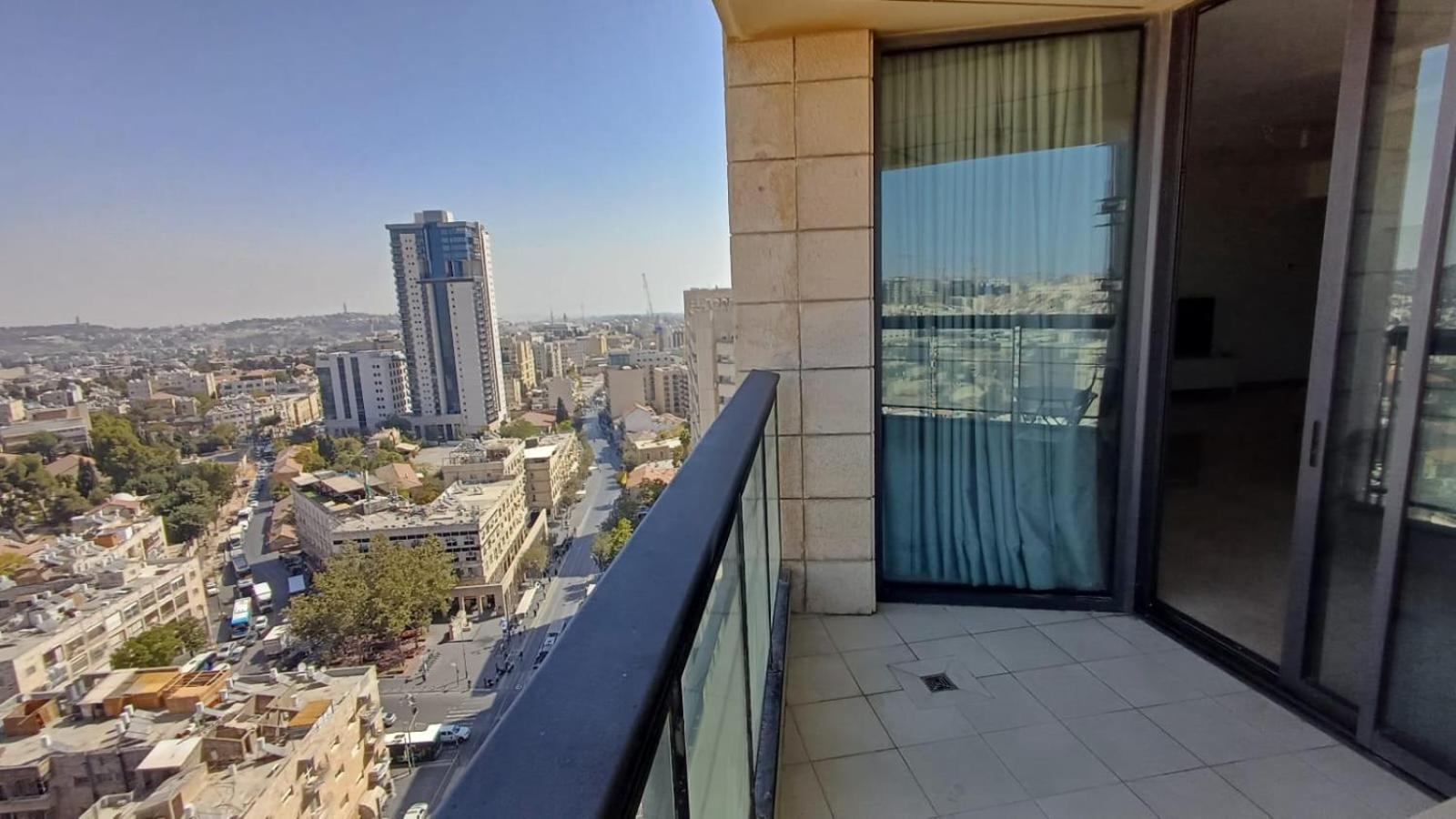 Jtower Royal Suites - Alefimmoed 예루살렘 외부 사진